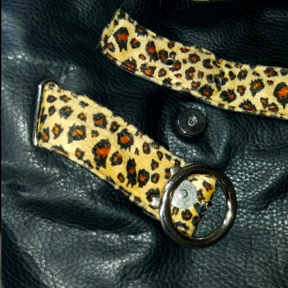 Laila The Essence of Norway Handbag. Reversible Bag & Belt Bag. Great Condition - Picture 10 of 12